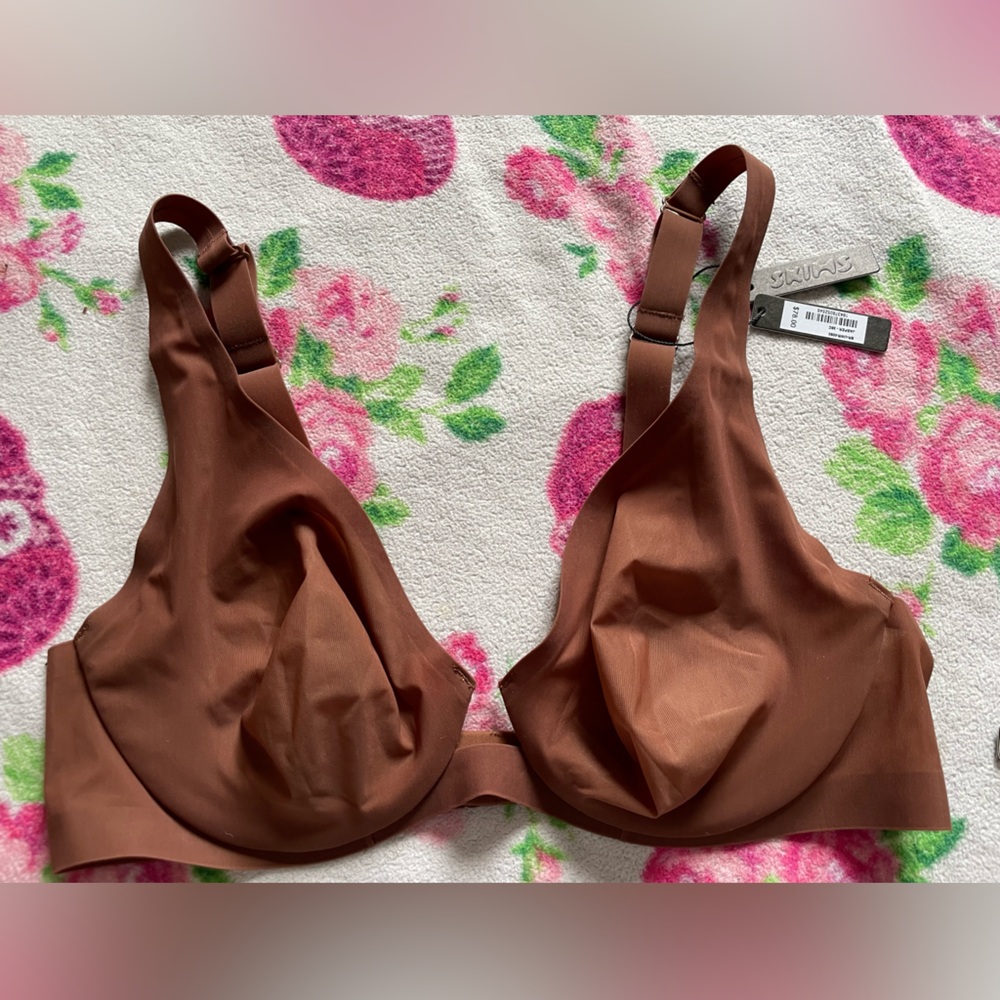 Skims Bra 38c brown